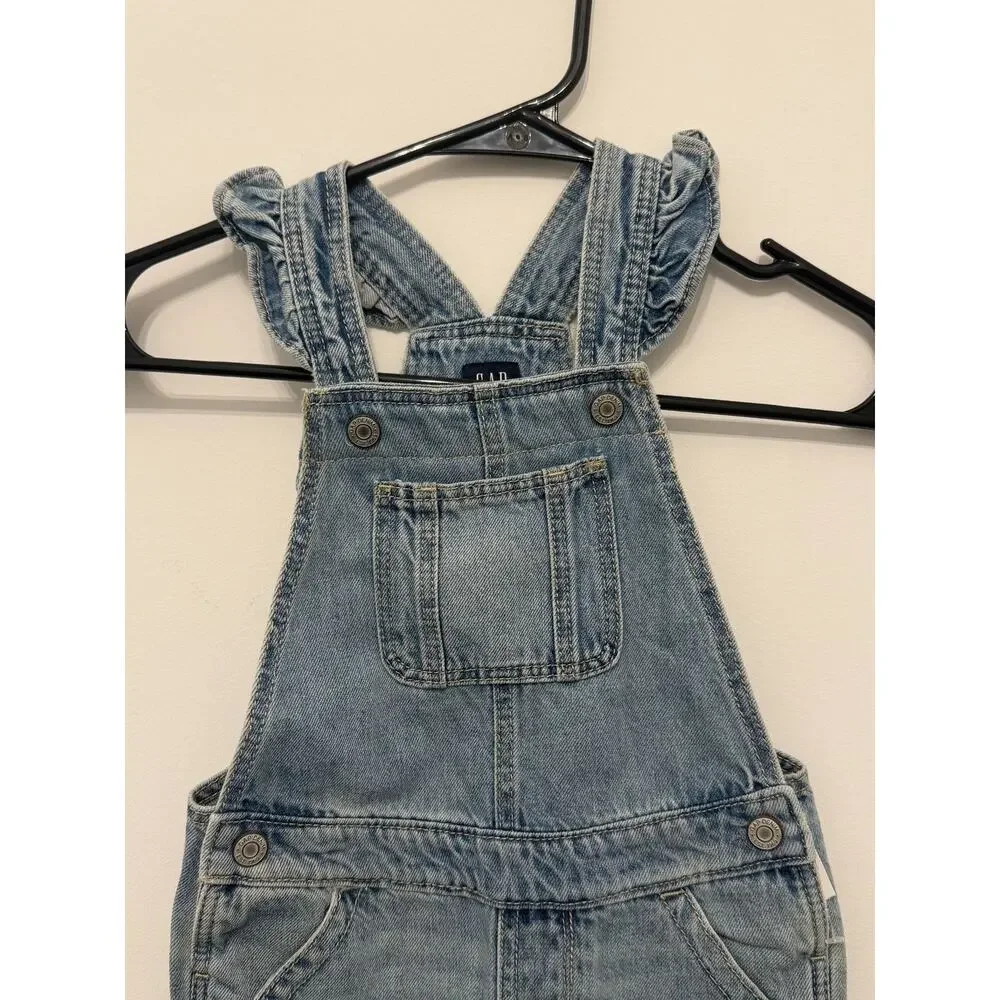 Gap Kids Denim Overall Shorts Toddler Girls Size 3 Years With Heart Detail